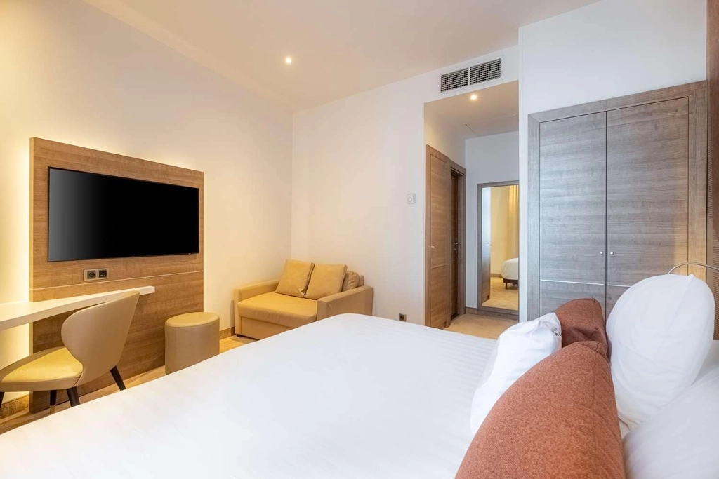 Triple Room with Mountain view