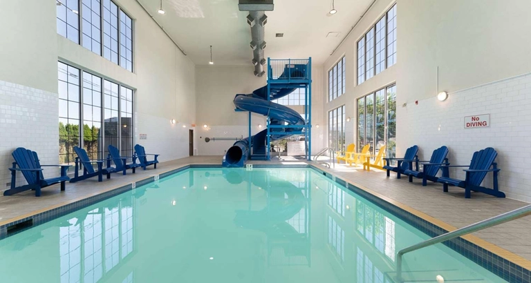 Best Western Pool