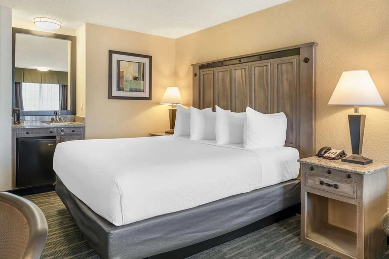 King Room