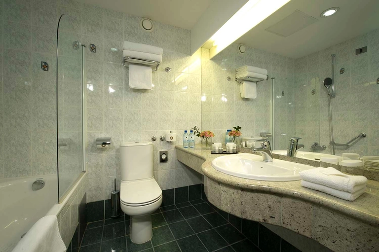 Comfort Room
