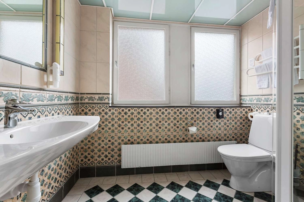 Superior bathroom BW Kom Hotel