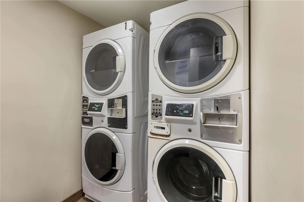BW Plus North Miami Bal Harbour Laundry