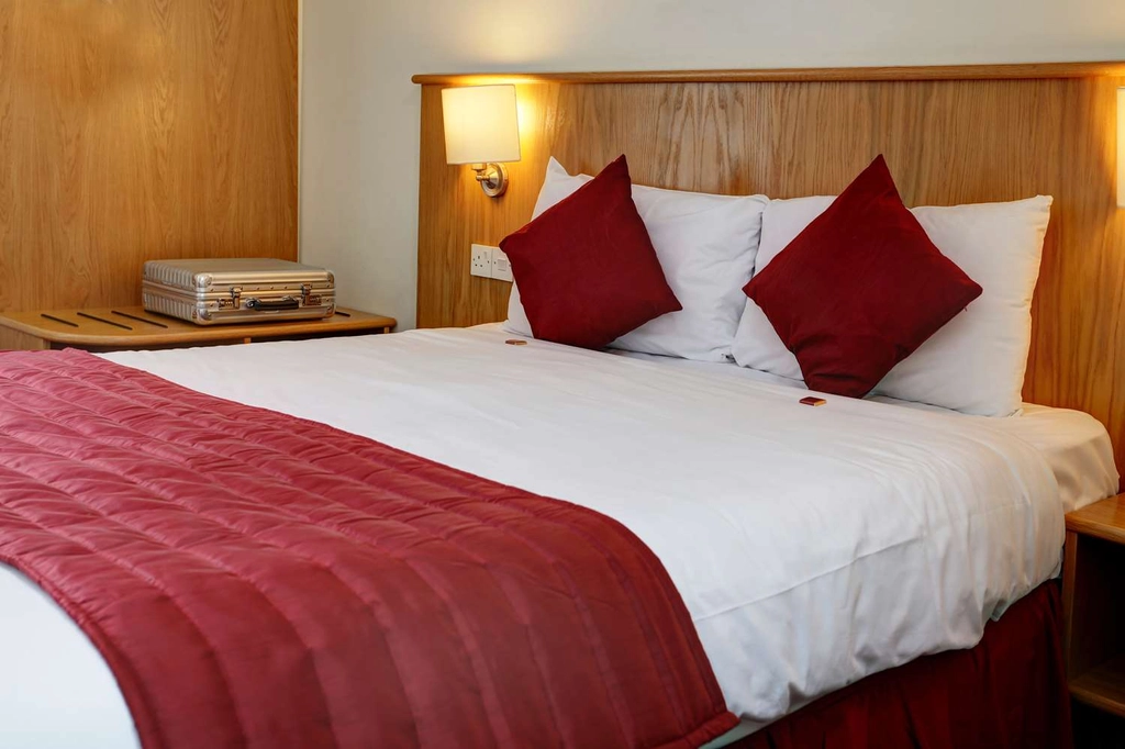 Standard: Double Room
