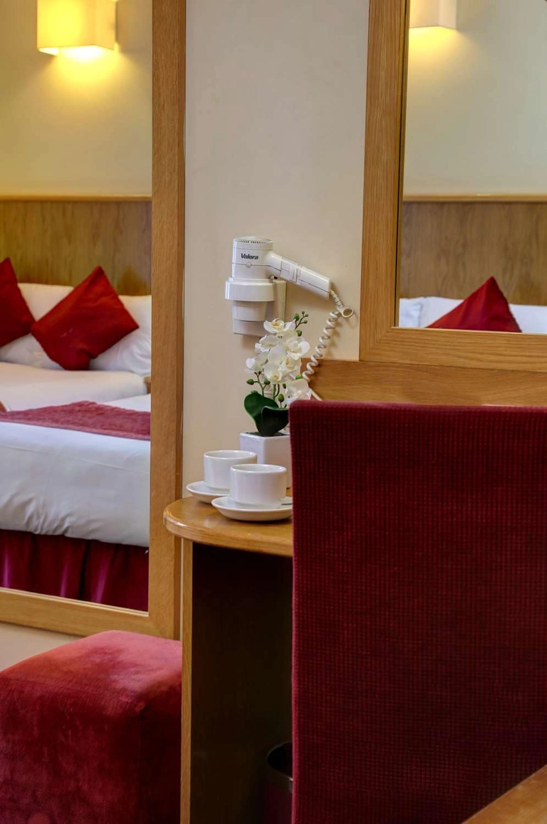london highbury bedrooms OP