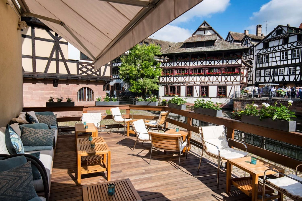 Restaurant Le Pont Tournant Terrace