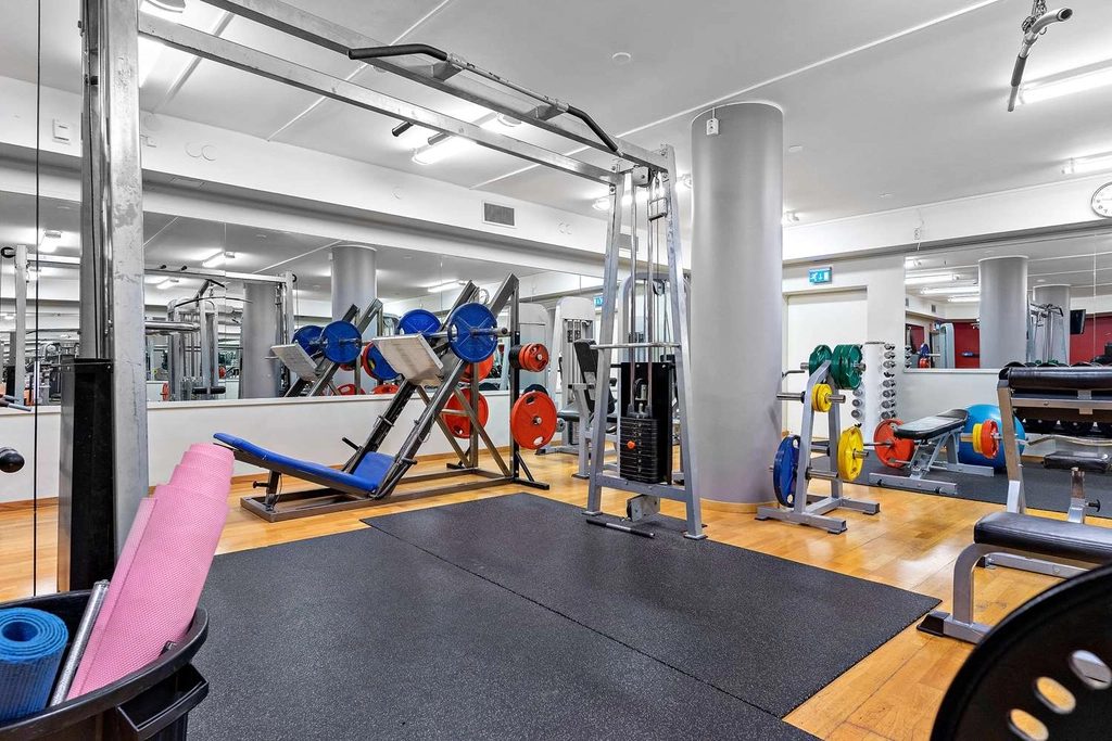 Gym BW Royal Star