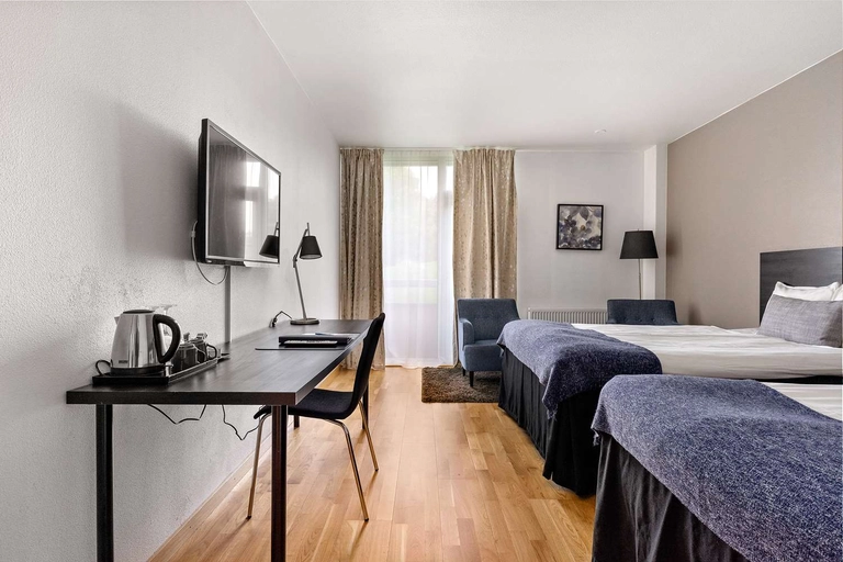 Queen standard Economy BW Royal Star