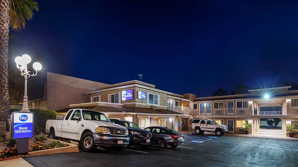 Hotel Exterior