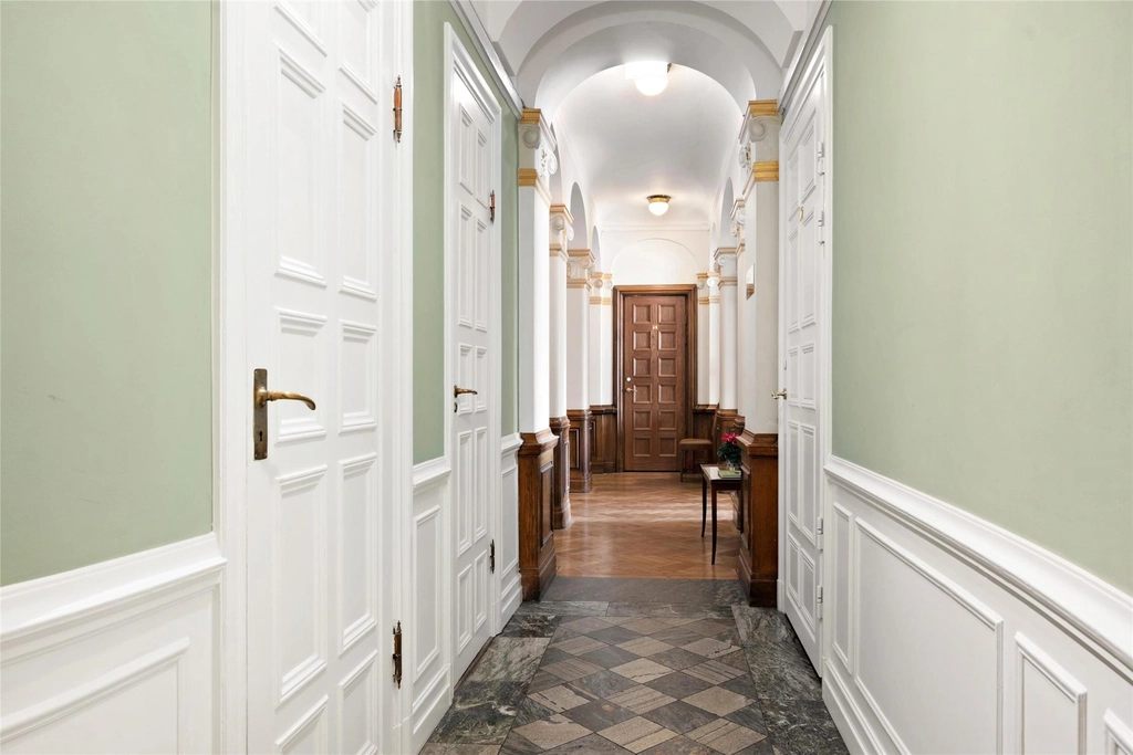Corridor Hotel Esplanade