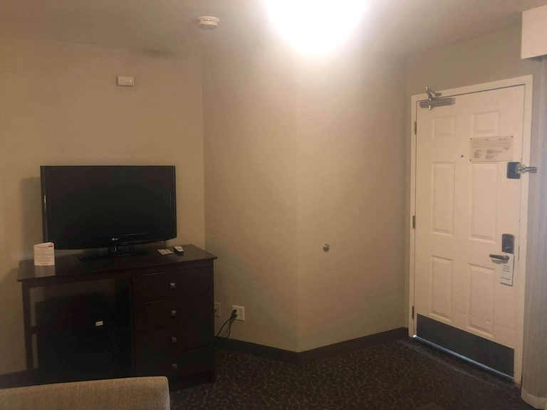 Queen Suite