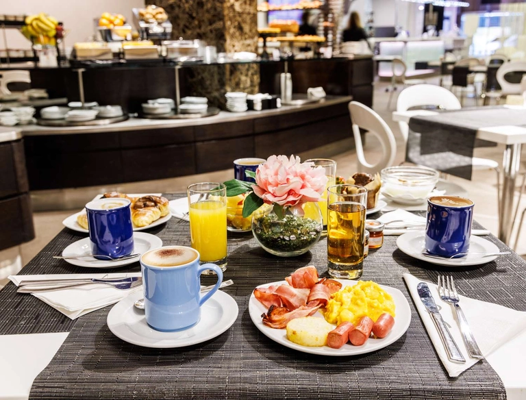 Breakfast buffet