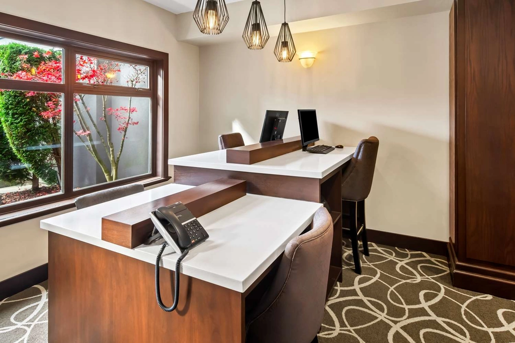 BW PittMeadows BC BusinessCenter