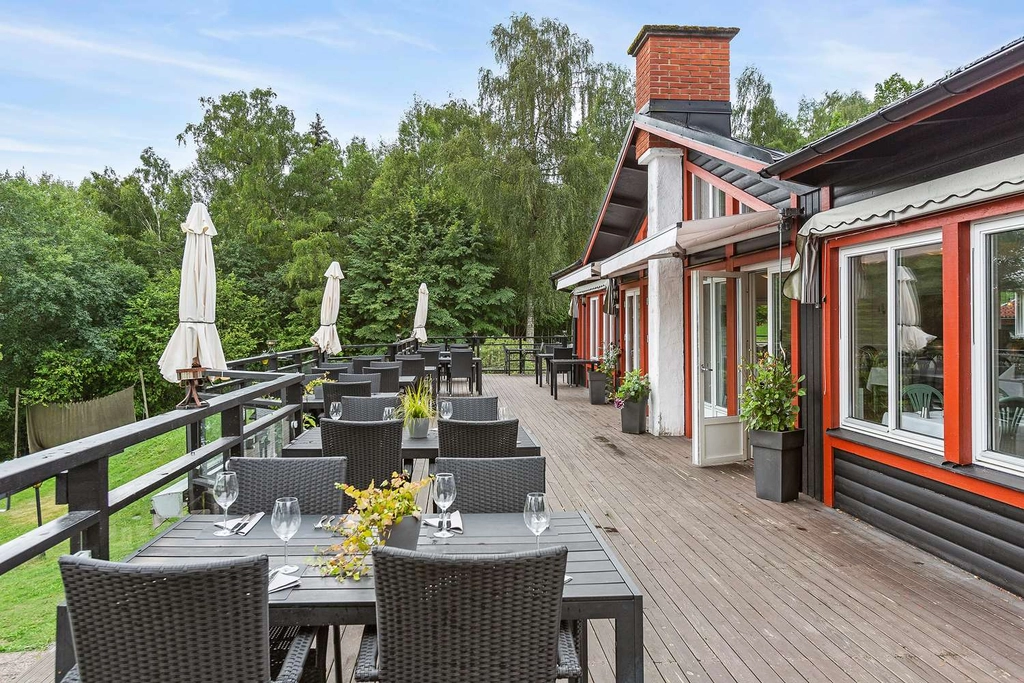 Best Western Ullinge Restaurant Patio