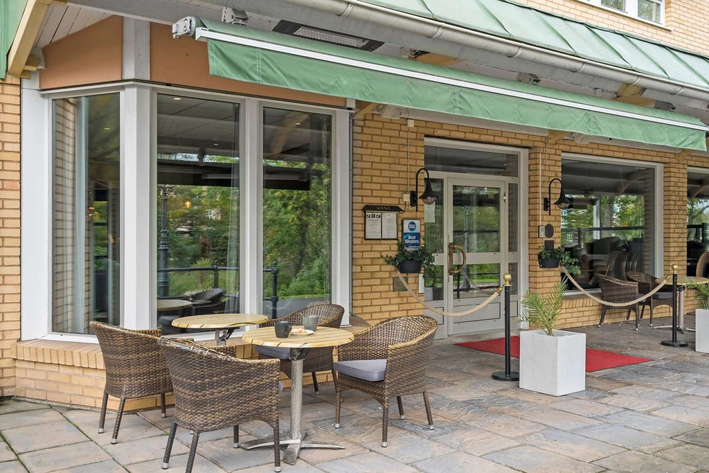 Exterior BW V rnamo Hotell