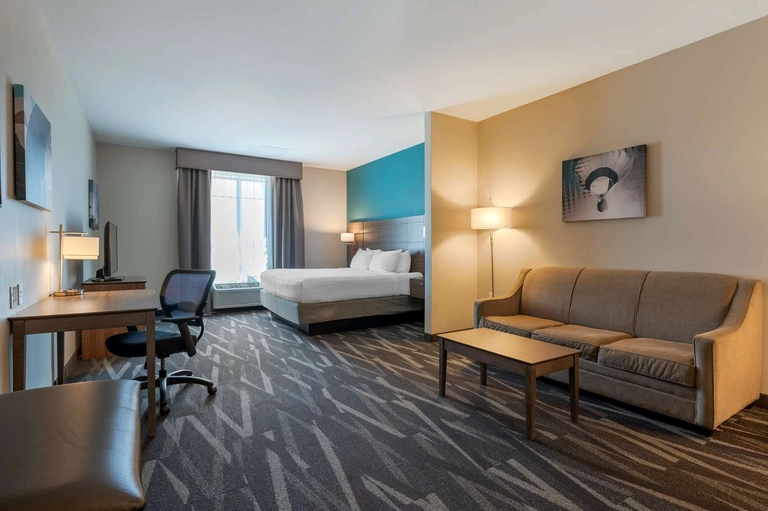 Guest room