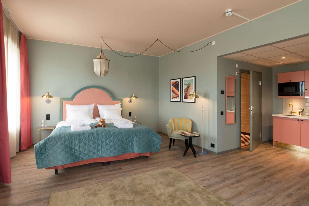 Studio Guest Room