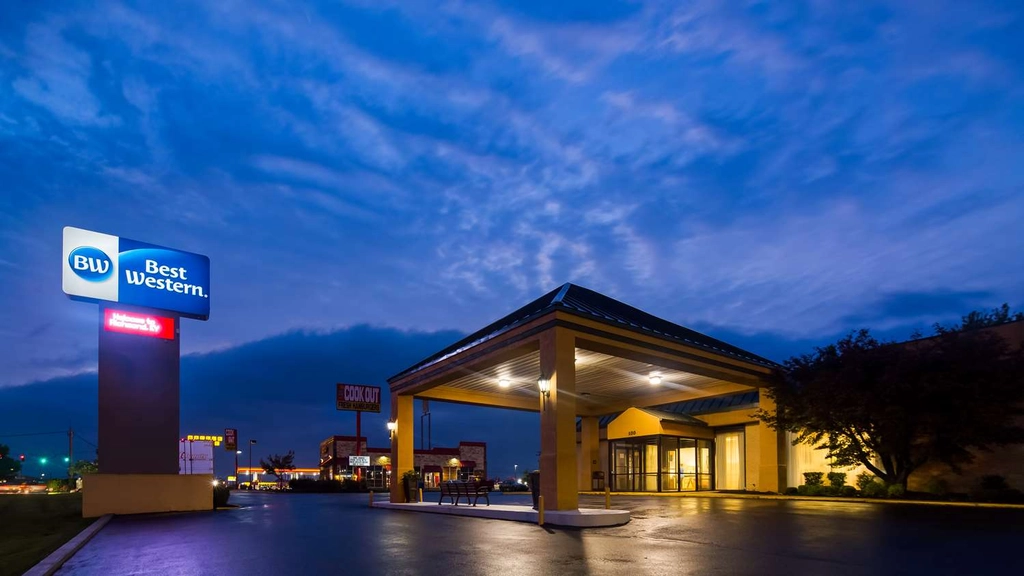 Conveniently located off of exit 87 on I-75
