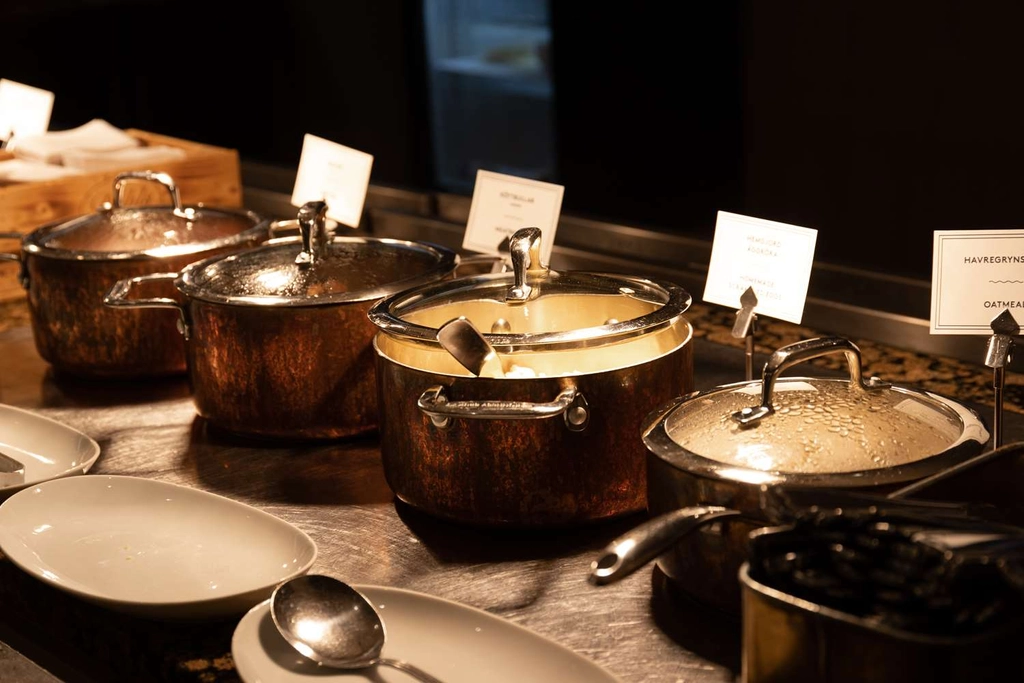 Breakfast Hotell Heden