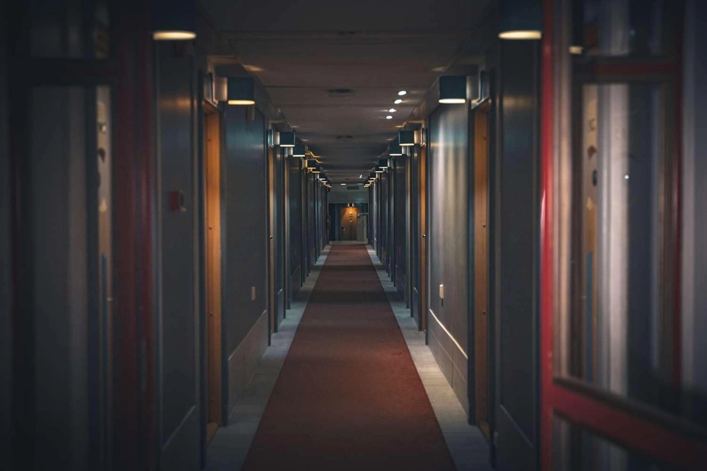 Corridor Hotell Heden