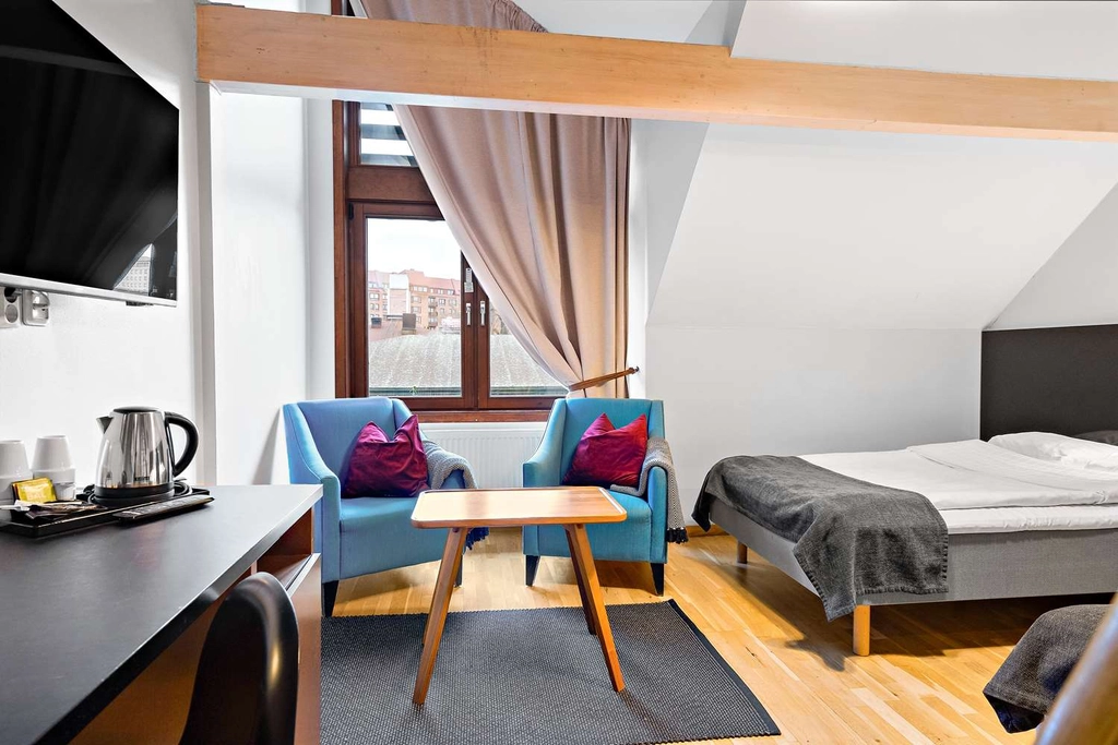 Family Hotell Heden