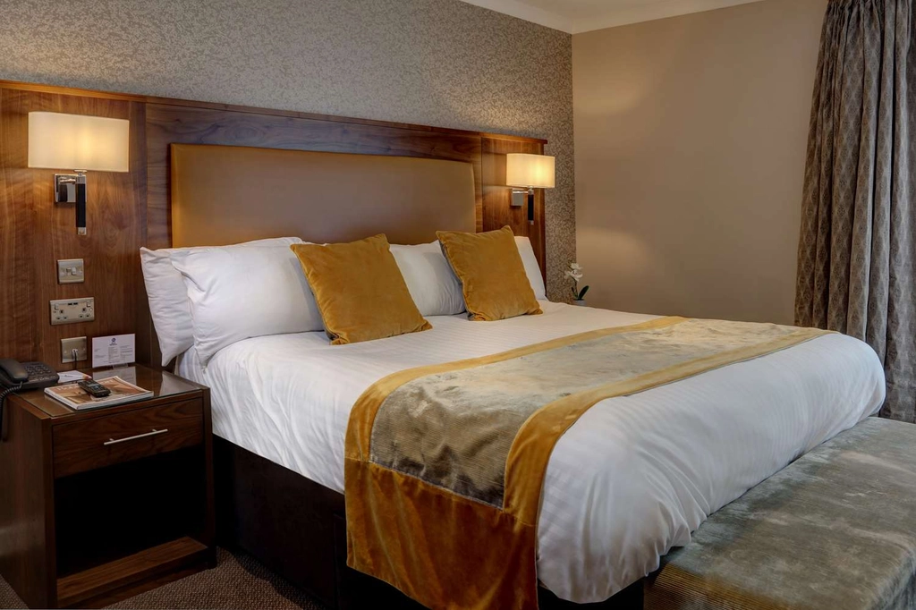 invercarse hotel bedrooms