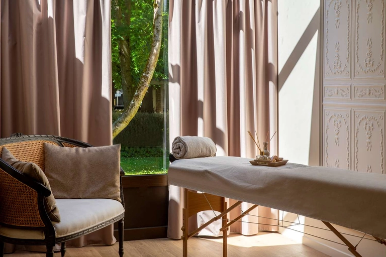 Massage room