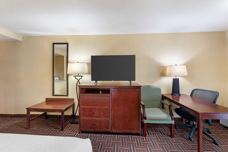 Guest Room King Standard