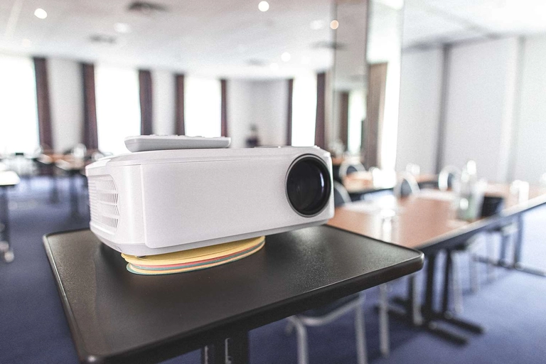 Snap-shot conference room