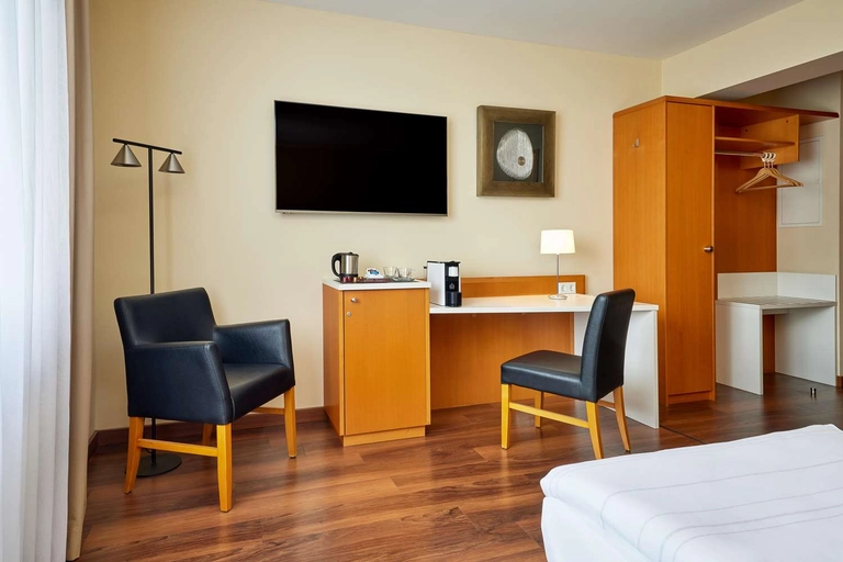 Business Room