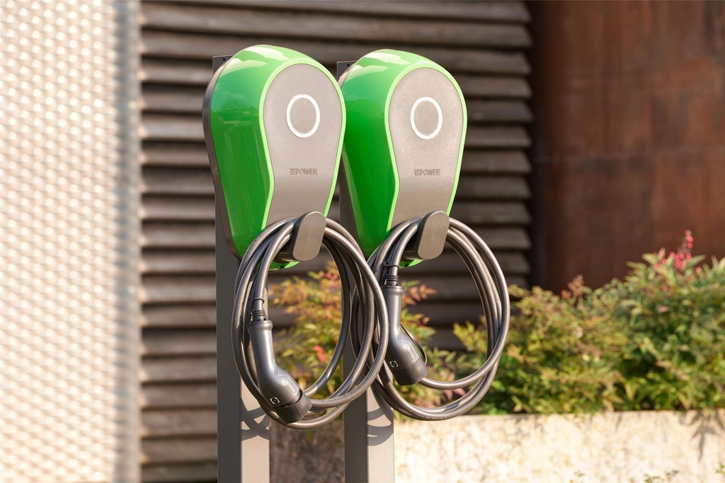 Charge Station