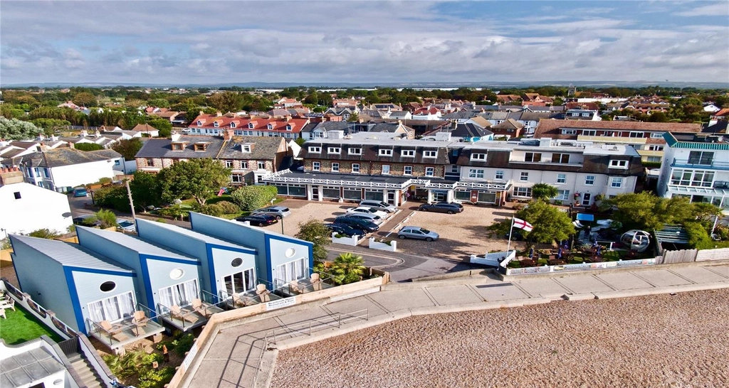 beachcroft hotel grounds and hotel