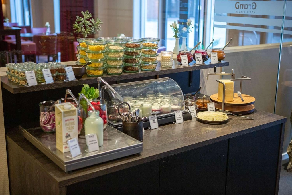 Breakfast Area Grand Hotel Struer