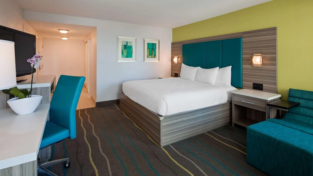King Guest Room