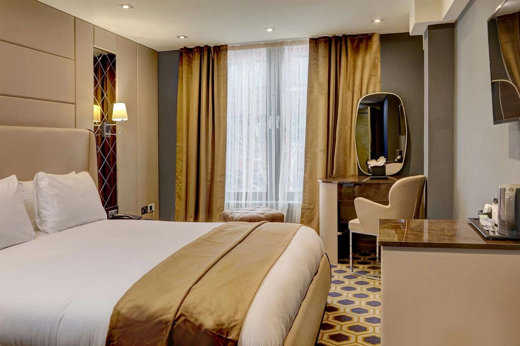 Superior: Double Room