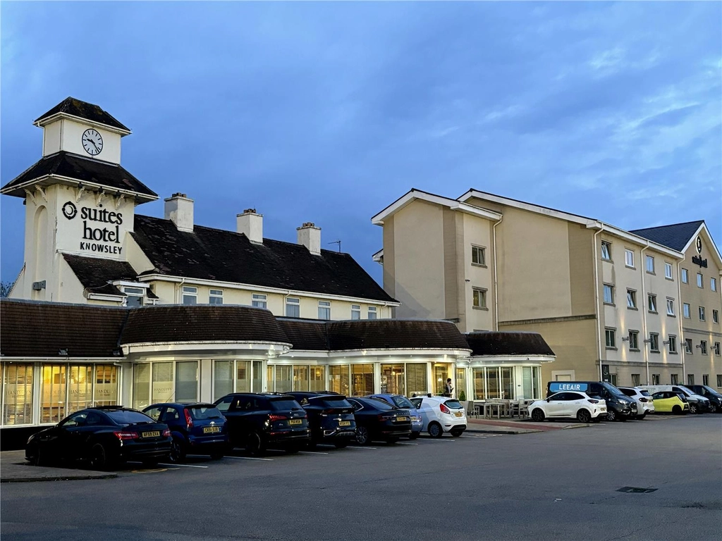 Best Western Knowsley Premier Suites Hotel & Spa